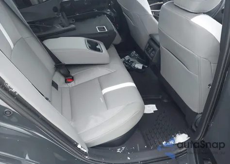 2026 Toyota Camry Se z USA, uszkodzony, nr VIN 4T1DBADK0TU546500